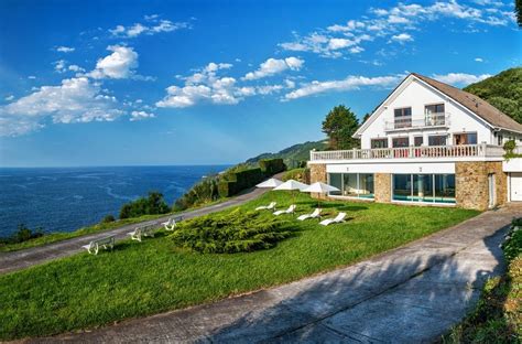 Habitaciones en alquiler que admiten parejas en San Sebastián。